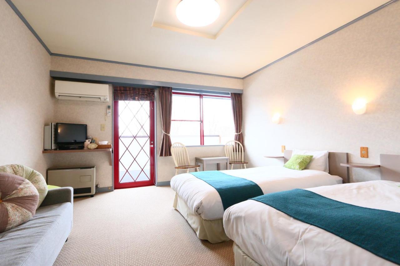 Naughty Cao Hotell Yamanakako Exteriör bild